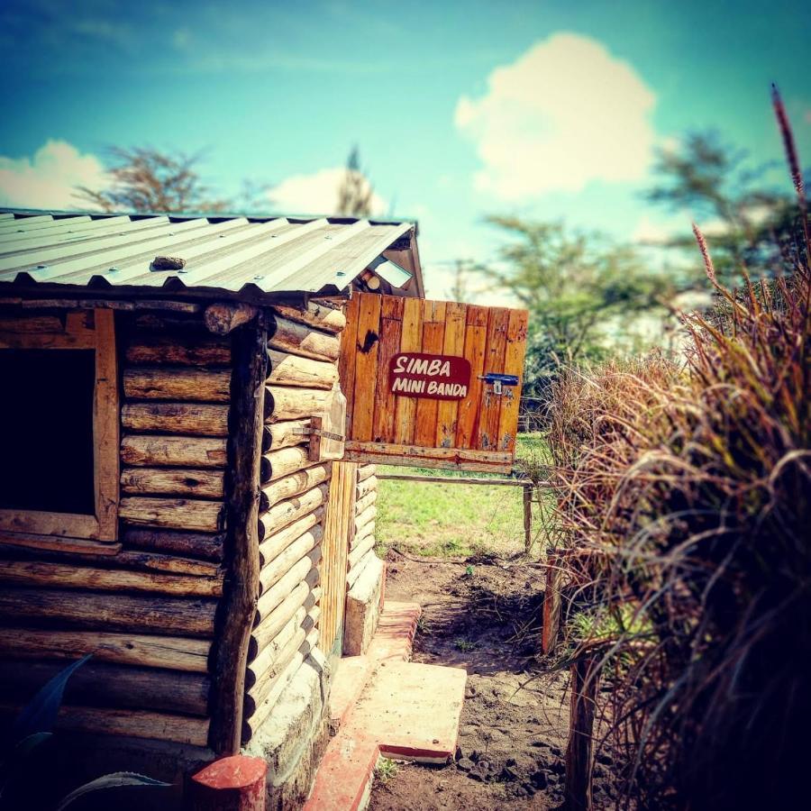 Готель Lillypond Camp Elmenteita Екстер'єр фото