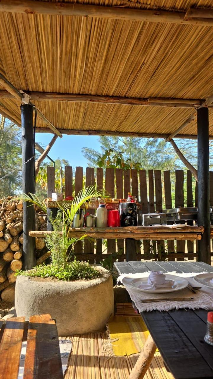 Готель Lillypond Camp Elmenteita Екстер'єр фото